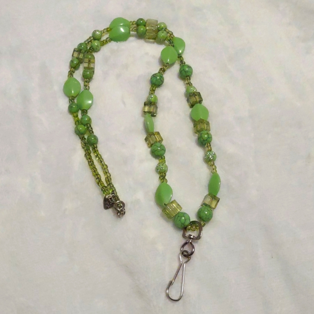💚Beaded Lanyard
